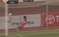 Video: Tình huống phản lưới nhà hài hước tại vòng 16 V-League