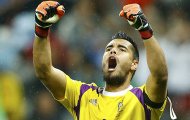 Video: Bức tường Sergio Romero khiến Van Gaal mê mẫn