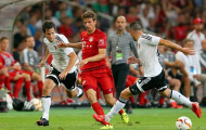 Muller lập cú đúp, Bayern hạ gục Valencia