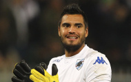 Sergio Romero đặt một chân đến Old Trafford