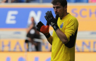 Sang Porto, Iker Casillas vẫn chơi tệ