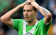 Video: Lord Bendtner lại bỏ lỡ cơ hội không tưởng