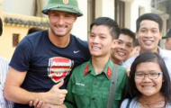 Chùm ảnh: Những nụ cười của Arsenal tại Việt Nam cách đây 2 năm