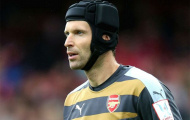 Cầu thủ Arsenal cảm ơn Mourinho vì bán Petr Cech
