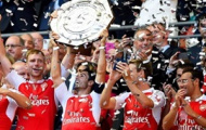 Chùm ảnh: Arsenal nâng cao cúp vô địch Community Shield