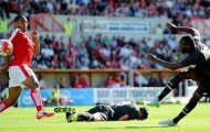 Video: Pha volley quá đẳng cấp của Benteke cho Liverpool