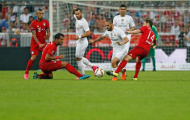 Video: Tình huống Isco khiến đàn anh Alonso phải toát mồ hôi