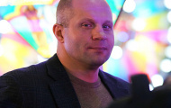 Huyền thoại Emelianenko sẽ về với UFC?