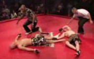 Video: Pha knock-out hy hữu nhất lịch sử UFC