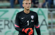 Điểm tin chiều 09/08: M.U gặp khó vụ Cillessen; Arsenal 'chặt chém' CĐV nhiều nhất