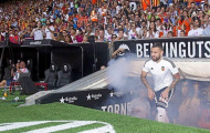 NÓNG! Otamendi bị la ó, cơ hội lại mở cho M.U