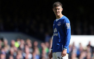Manchester United phá Chelsea vụ John Stones