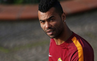 Ashley Cole bị 'cách ly' hoàn toàn tại AS Roma