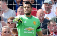 Sergio Romero khiến fan M.U 'chết lặng'
