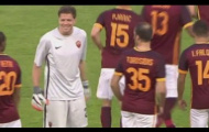 Video: Màn trình diễn của Wojciech Szczesny vs Sevilla