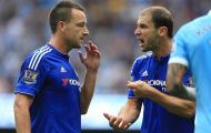 Hàng thủ chậm chạp đang giết Chelsea!
