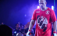 UFC đã thất bại trong việc chèo kéo huyền thoại Emelianenko?