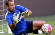 Chán ghi bàn, Palacio chuyển sang bắt gôn cho Inter Milan