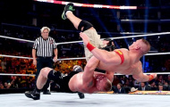 Cách đây 1 năm, Brock Lesnar đã cho ra đời Suplex City