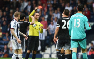 Sau hơn 5 năm, John Terry mới lại dính thẻ đỏ