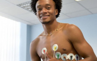 Chùm ảnh: Cuadrado đến Juventus kiểm tra y tế