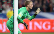 Cillessen thẳng thừng từ chối Man United