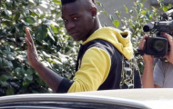 Chùm ảnh: Balotelli 'vàng tươi' trong ngày trở lại Milanello