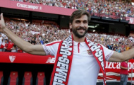 Chùm ảnh: Rừng người chào đón Llorente tới Sevilla