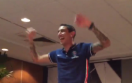 Di Maria nhảy chồm chồm lên bàn hát tặng đồng đội