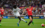 Video: Gomis: Cầu thủ xuất sắc nhất vòng 4 Ngoại hạng Anh