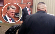 M.U thua ngược, vẻ mặt của Van Gaal thành đề tài trên mạng