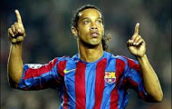 Video: Cú sút xa không thể cản phá của Ronaldinho