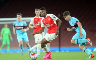 Arsenal điền tên thần đồng 17 tuổi vào danh sách dự Champions League