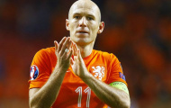 Lần đầu lĩnh ấn, Arjen Robben lại gặp 'vận hạn'