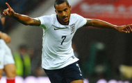 Video: Thần đồng Walcott lập cú đúp trong ngày trở lại ĐT Anh