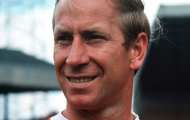 Video: Sir Bobby Charlton - Huyền thoại xứ sở sương mù