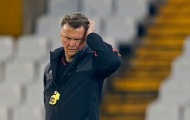 Van Gaal bị chỉ trích sai lầm, mua sắm hoảng loạn