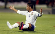 Ronaldo mờ nhạt, Bồ Đào Nha vẫn “lên mây” phút 90+2