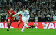 Vượt mặt Bobby Charlton, Rooney trở thành tay săn bàn vĩ đại nhất tuyển Anh