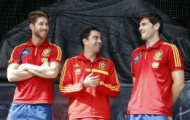 Sergio Ramos gia nhập 'CLB 100'