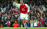 Video: Dennis Bergkamp - Ảo thuật gia người Hà Lan
