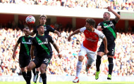 Chùm ảnh: Cùng nhau 'khai hỏa', Giroud, Walcott khiến anti-fan câm nín