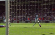 Video: Jesus Navas tái hiện pha bỏ lỡ kinh điển của Torres