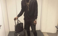 Kiếm bộn tiền đền bù, Adebayor sang Pháp ‘vi vu'