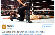 WWE bóng gió về sự trở lại của 'nữ hoàng' Trish Stratus