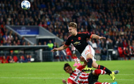 Chùm ảnh: Hàng thủ M.U phá hỏng bữa tiệc của Memphis Depay