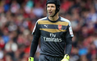 Lộ nguyên nhân Petr Cech dự bị