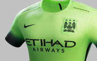CHÙM ẢNH: Man City tung mẫu áo đấu thứ ba 'bóng bẩy'
