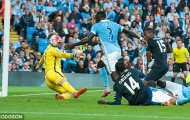 Video: Hàng thủ thiếu dứt khoát, Man City nhận thêm bàn thua thứ 2