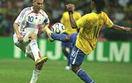 Video: Kỹ thuật thượng thừa của Ronaldinho và Zinedine Zidane